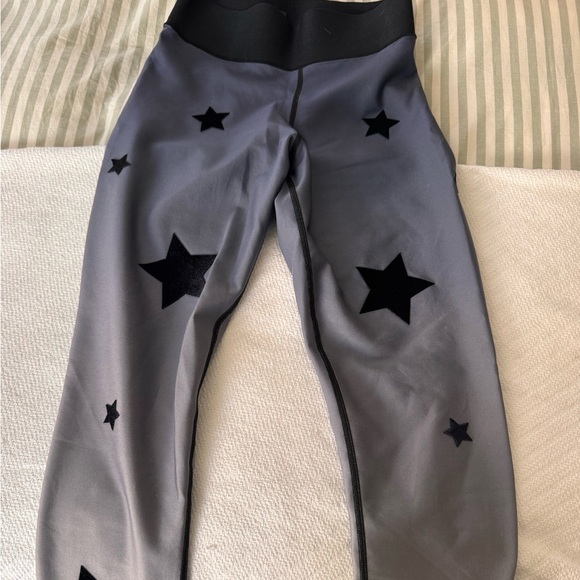 Ultracor Midnight Black Activewear - Picture 1 of 3
